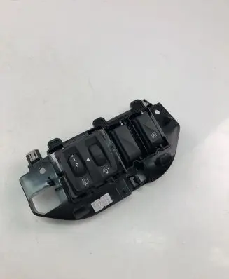 Renault Clio IV Light switch 251900567R