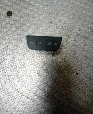 Volkswagen T-Cross USB socket connector 2G6035954 322020866489
