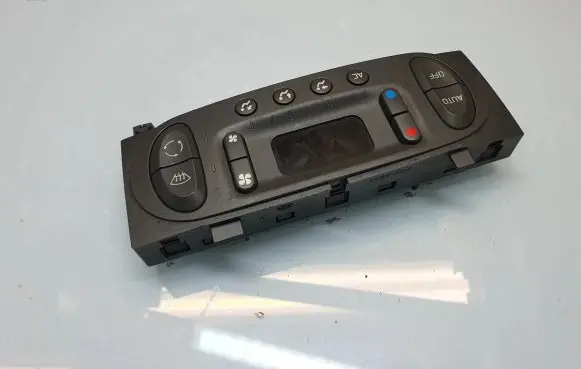 Renault Scenic I Climate control unit 7700435401 69470002 662117F