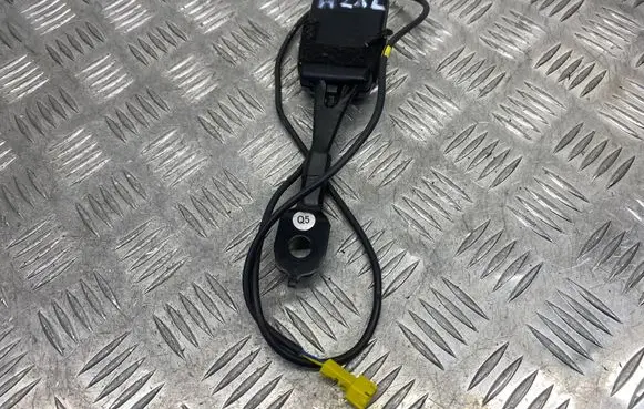 Mercedes-Benz E W212 Front seatbelt buckle A2128601369