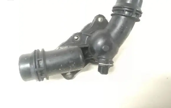 BMW 5 E60 E61 Engine coolant pipe/hose 1436824 1437040