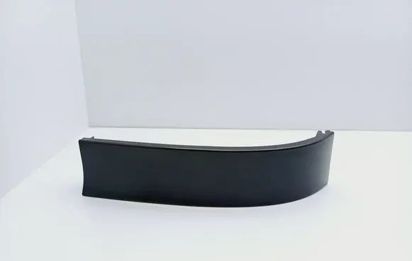 Rear/tail light trim molding
