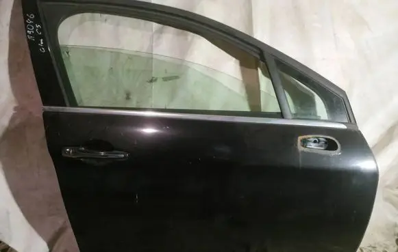 Citroen C5 Front door juodos