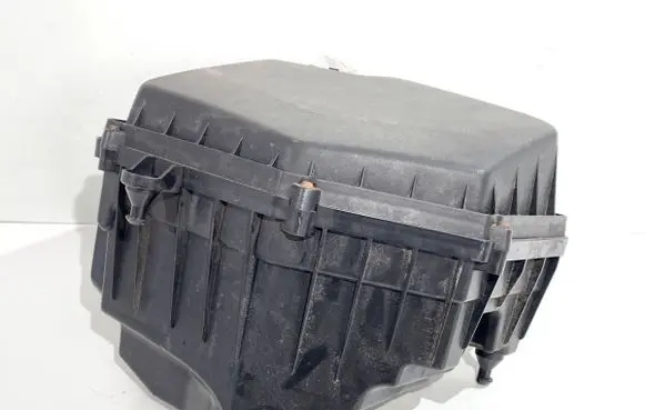 Volvo V40 Air filter box 31338653