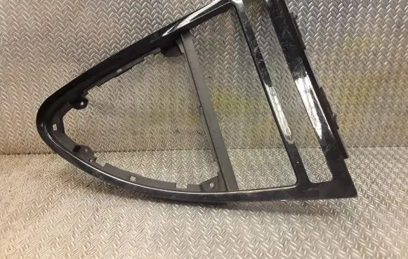 BMW 6 E63 E64 Gear shifter surround trim plastic 52850610