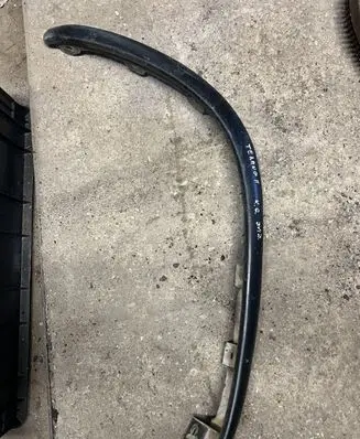 Nissan Terrano Rear arch trim