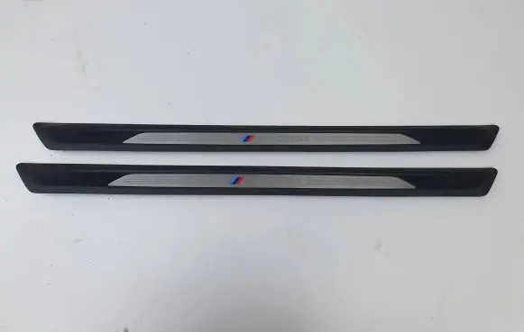 BMW 1 F20 F21 Front sill trim cover 7267917 7305881 7305884