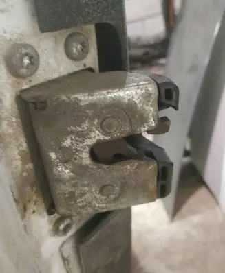 Tailgate/trunk/boot lock/catch/latch
