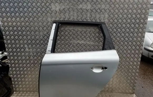 Volvo XC60 Rear door