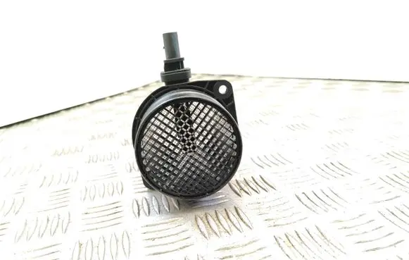 Volkswagen Golf VI Mass air flow meter 03G906461C 0281002735 17962682