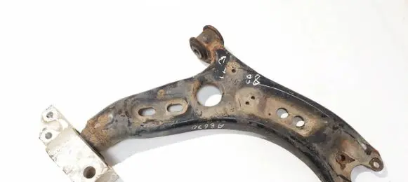 Skoda Octavia Mk2 (1Z) Front lower control arm/wishbone