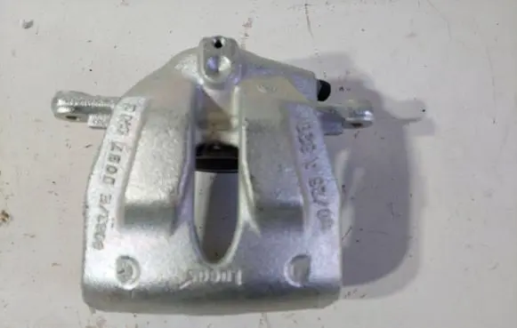Peugeot 807 Front brake caliper 4401C6