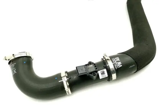 Intercooler hose/pipe