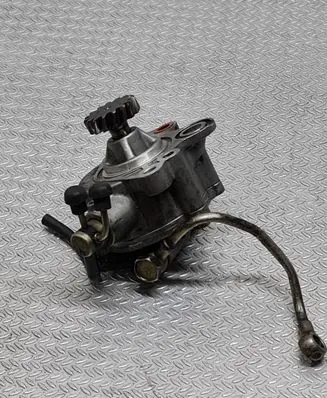 Mitsubishi Pajero Vacuum pump