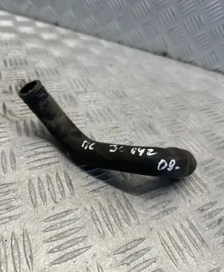 Mercedes-Benz ML W164 Engine coolant pipe/hose A1645000735 DBL625412 05005