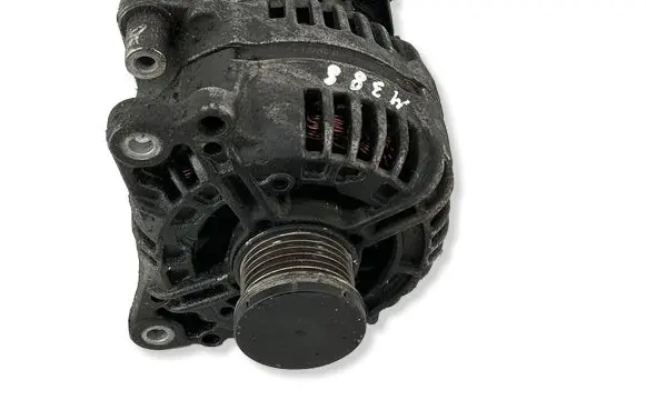 Volkswagen Golf VI Generator/alternator 03C903023A 0124525093