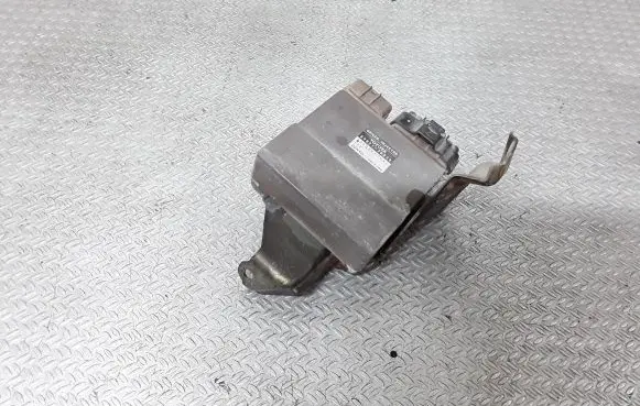 Toyota Previa (XR30, XR40) II Fuel injection control unit/module 8987120030