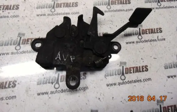 Toyota Avensis T220 Engine bonnet/hood lock/catch