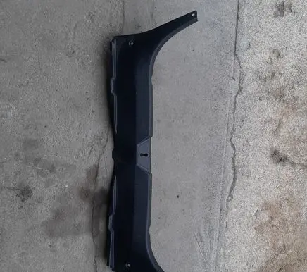 Mazda 3 III (D) pillar trim (bottom) BHN16889X