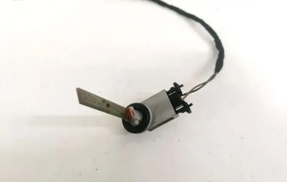 Volkswagen Golf V Interior temperature sensor 4B0820539