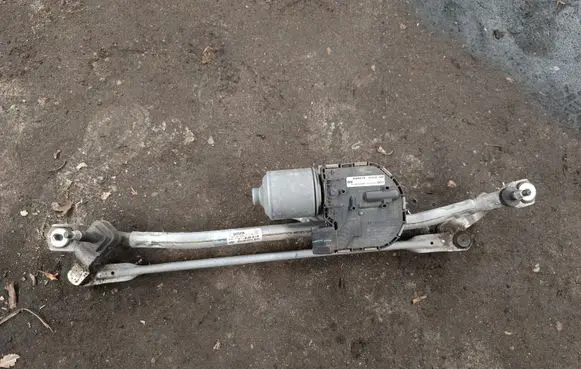 Audi A6 S6 C7 4G Front wiper linkage and motor 4G2955023A