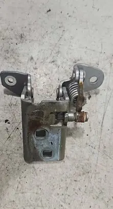 Dodge Grand Caravan Front door upper hinge 878ac