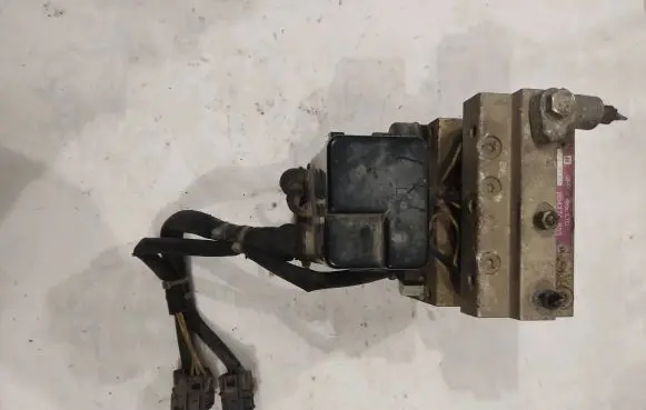 Opel Monterey ABS Pump 894374855