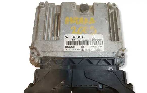 Chevrolet Captiva Engine control unit/module ECU 0281015569 96950947 96892367