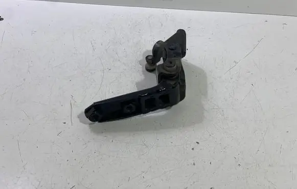 Volkswagen Transporter - Caravelle T5 Sliding door middle roller runner 7H0843336E