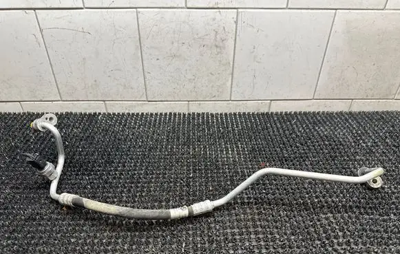 Air conditioning (A/C) pipe/hose