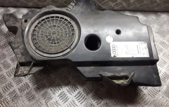 Audi A3 S3 8P Subwoofer speaker 8P3035382 7606500216