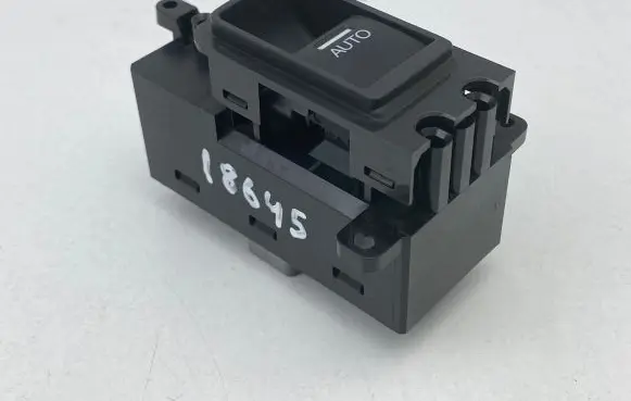 Honda Accord Electric window control switch 35780TL4E01M1 1889D1 C8HDT14HE015
