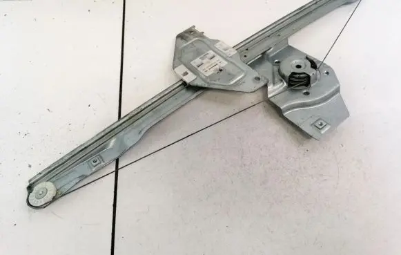 Peugeot Partner Sliding door window regulator with motor 9672946580