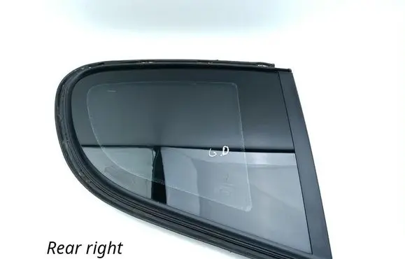 Maserati GranTurismo Rear side window