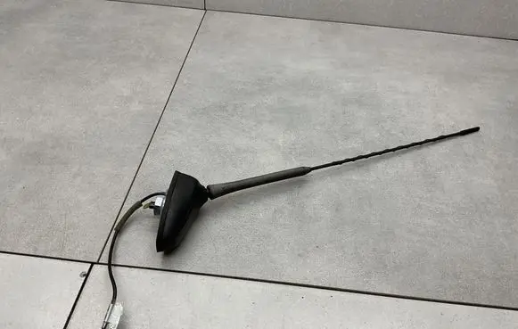 Hyundai i40 Aerial GPS antenna 