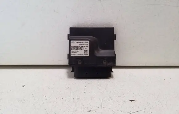 Audi Q7 4M Fuel injection pump control unit/module 4M0906093H