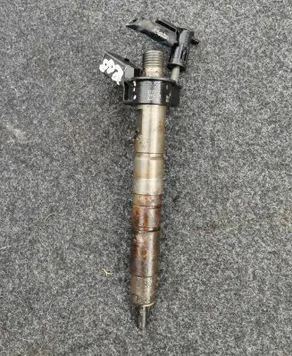 BMW X1 E84 Fuel injector 0445116024