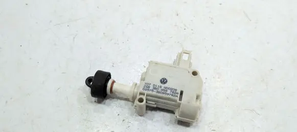 Audi A6 S6 C6 4F Fuel tank cap lock motor 3B0959782A