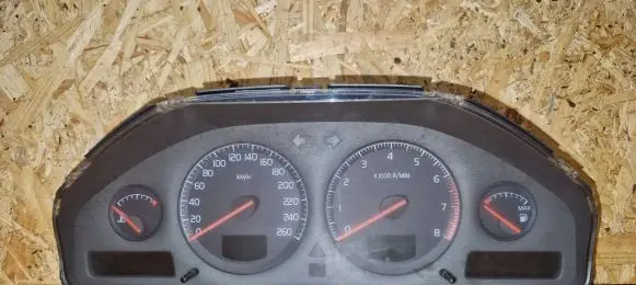 Volvo S80 Speedometer (instrument cluster) 9499668