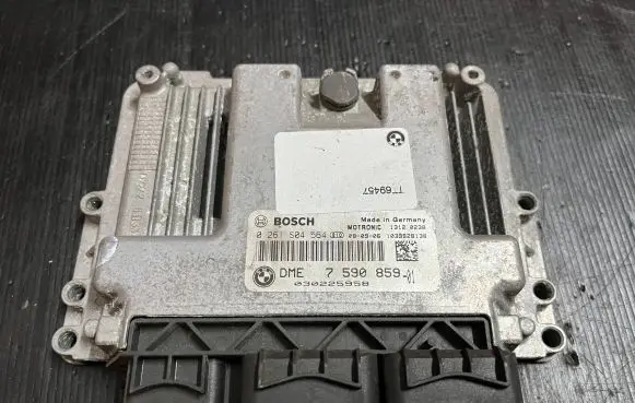 Mini One - Cooper Coupe R56 Engine control unit/module 7590859 0261S04564 030225958