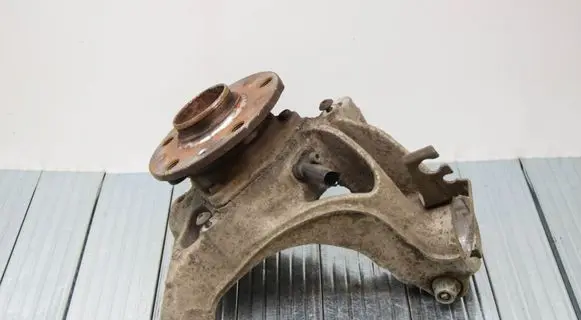 Volkswagen Tiguan Front wheel hub 5Q0407257A