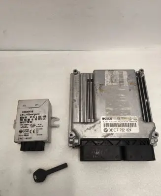 Engine ECU kit and lock set