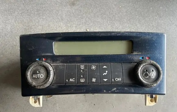 Renault Laguna II Climate control unit 8200181132 81132T000982