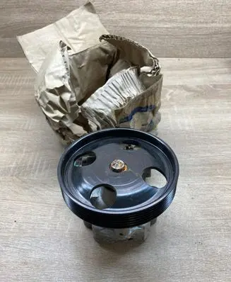 Ford Fusion Power steering pump 2S6C3A696DD 2S6C3A606DD