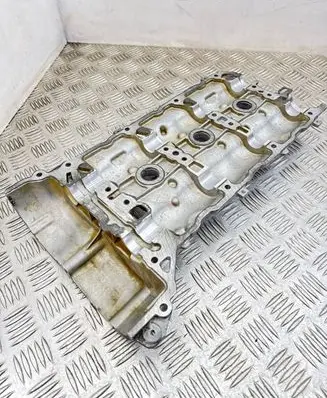 Mercedes-Benz S W221 Rocker cam cover A2720160005