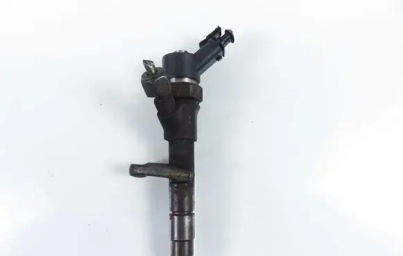 Renault Laguna II Fuel injector 7700111014 0445110021