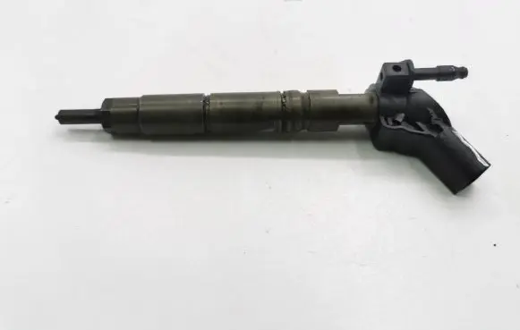 Mercedes-Benz R W251 Fuel injector A6420700587 0445115027
