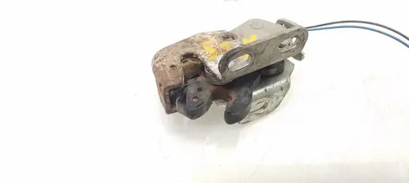Loading door lock