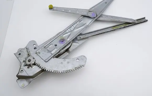 Renault Kangoo I Front door manual window regulator