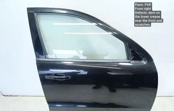 Dodge Durango Front door 68155770AE